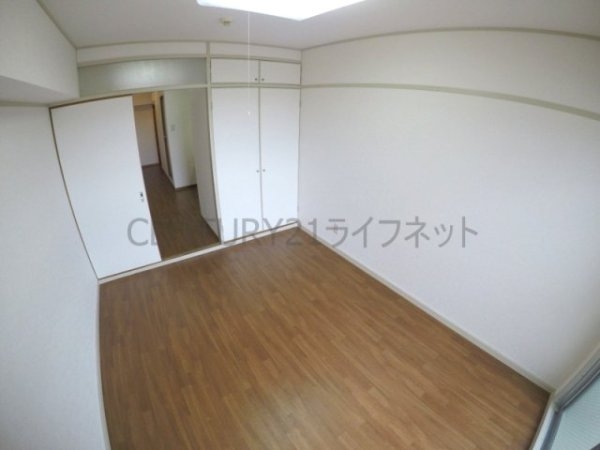 大阪市淀川区東三国６丁目のマンション