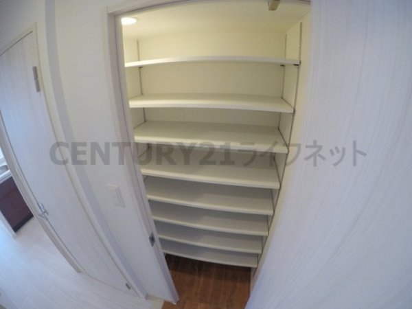 大阪市淀川区木川東４丁目のマンション