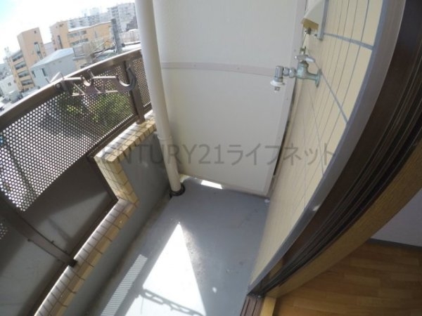 大阪市東淀川区東淡路５丁目のマンション
