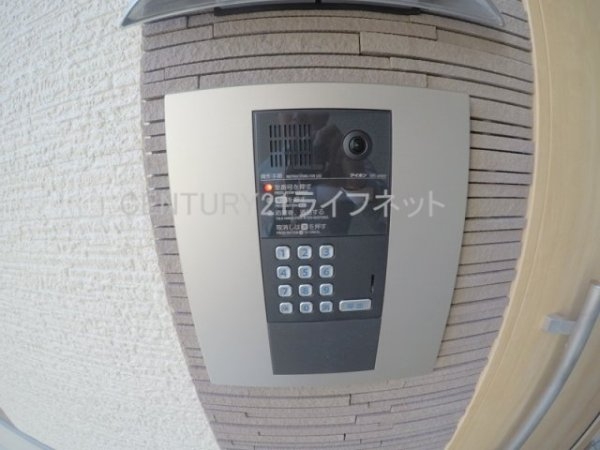 大阪市東淀川区西淡路３丁目のアパート