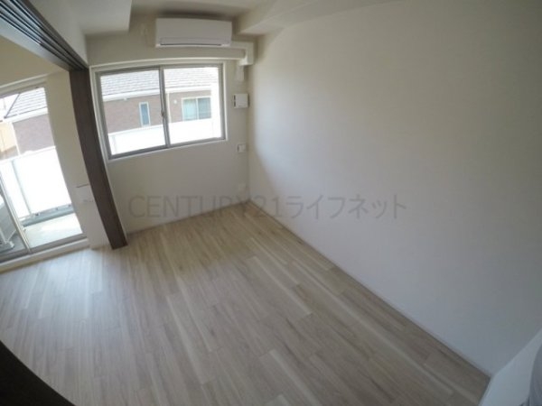 スプランディッド新大阪イースト