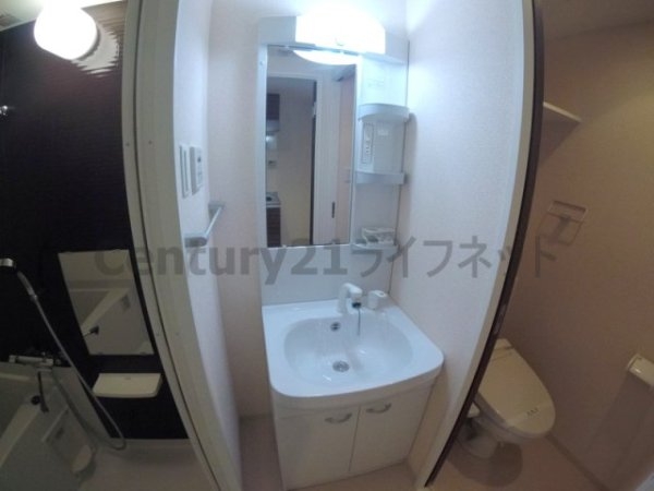 大阪市淀川区木川西１丁目のマンション