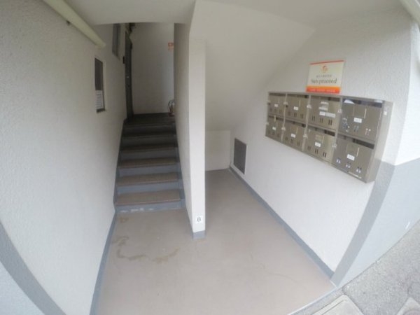 ニュー江坂ハイツ