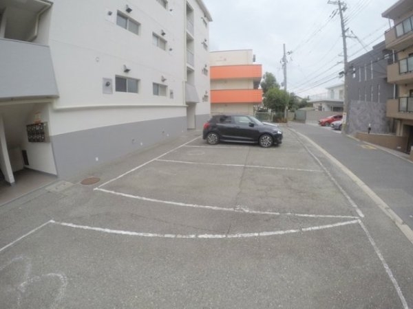 ニュー江坂ハイツ