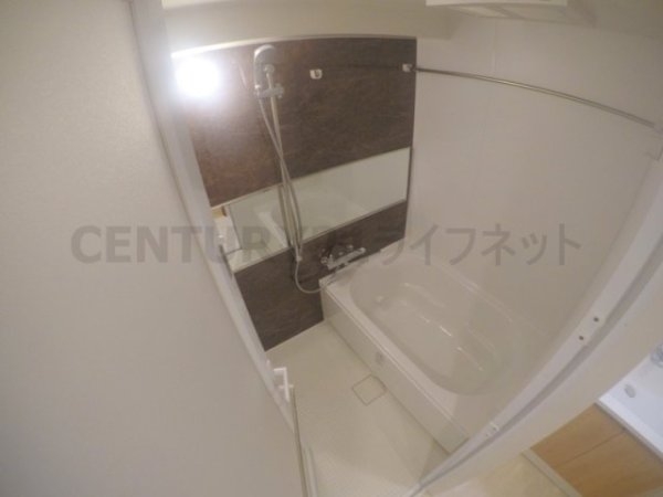 スプランディッド江坂駅前