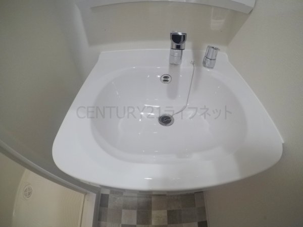 プレサンス塚本アクミリオン