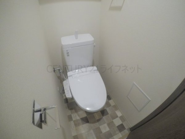 プレサンス塚本アクミリオン