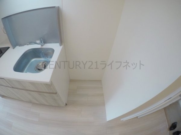 シーズンフラッツ梅田イースト