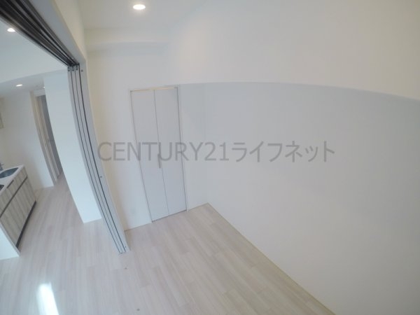 シーズンフラッツ梅田イースト