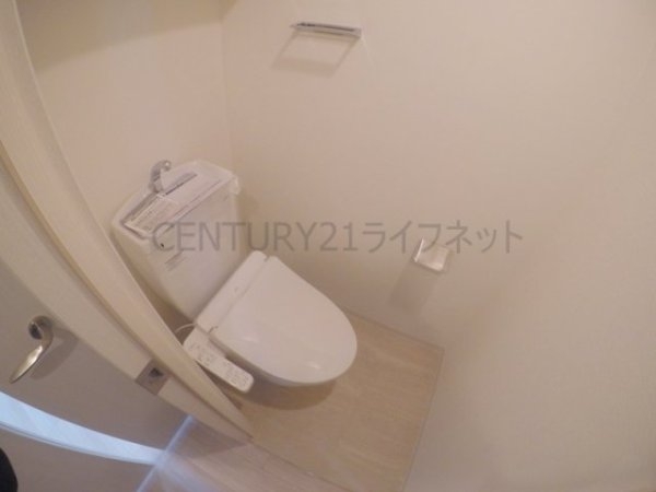 シーズンフラッツ梅田イースト