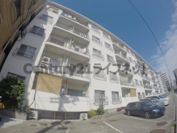 大阪市淀川区木川東４丁目のマンション