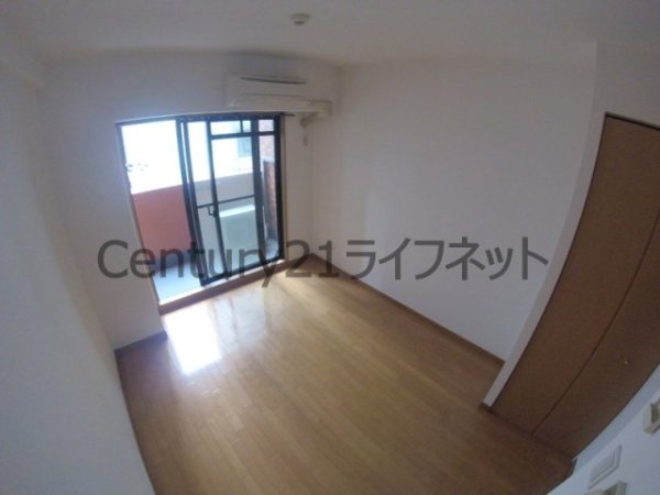 プレサンス梅田フロンティア