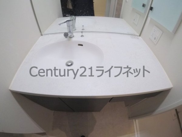 Y'sCourt東梅田