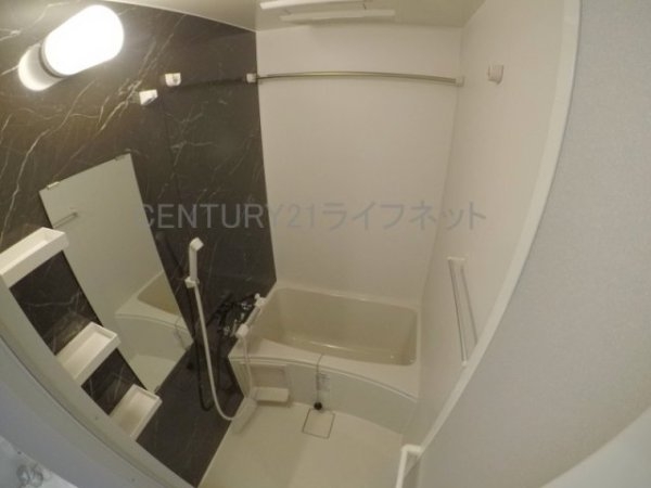 ラドゥセール江坂2