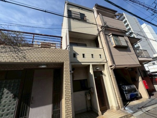 十三東藤井貸家