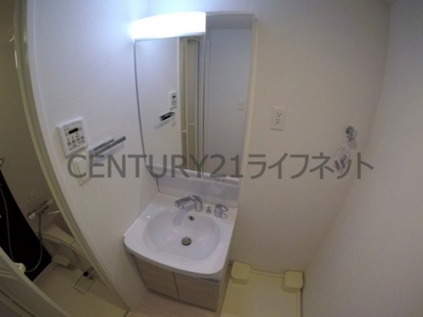 アドバンス西梅田ビオス