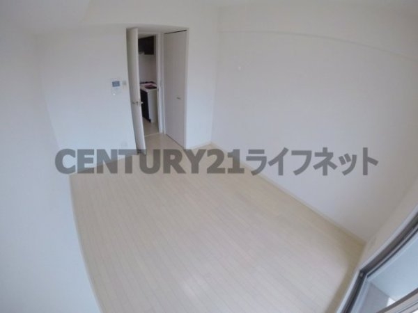 エステムコート梅田天神橋２グラシオ