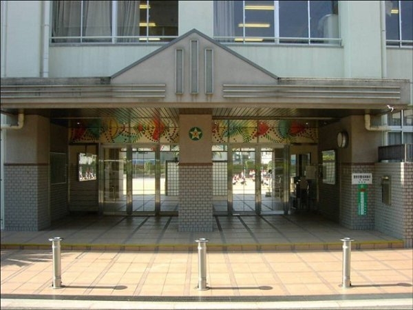 レジュールアッシュ福島(大阪市立玉川小学校)