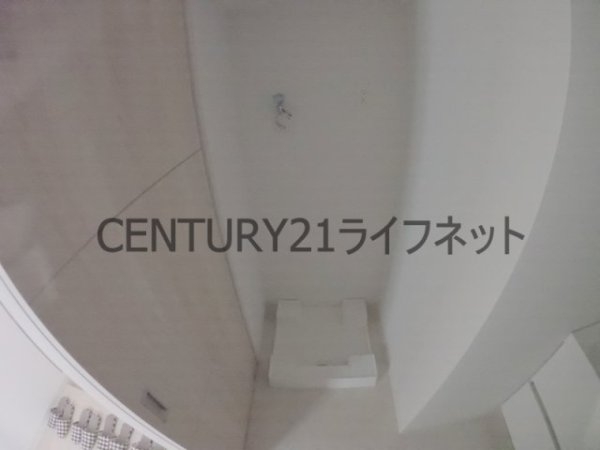 フジマン南森町
