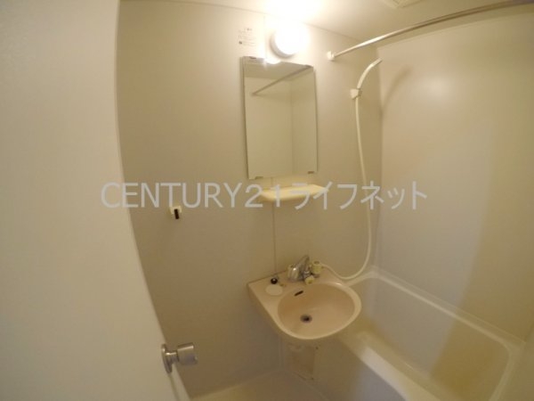 ミールズ江坂