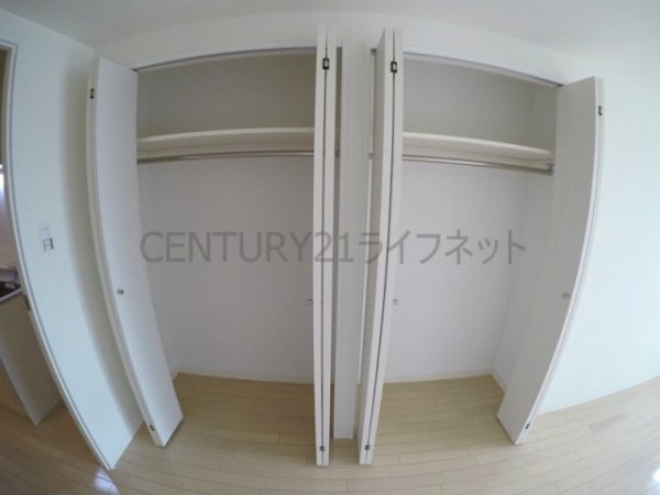 オリエンタル江坂