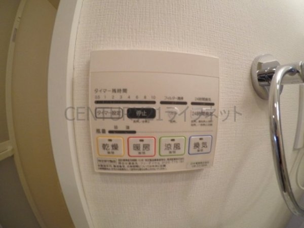オリエンタル江坂