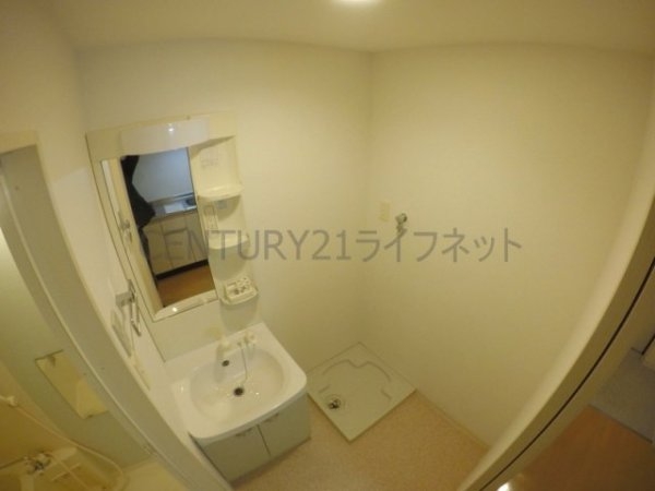 ルーエ江坂