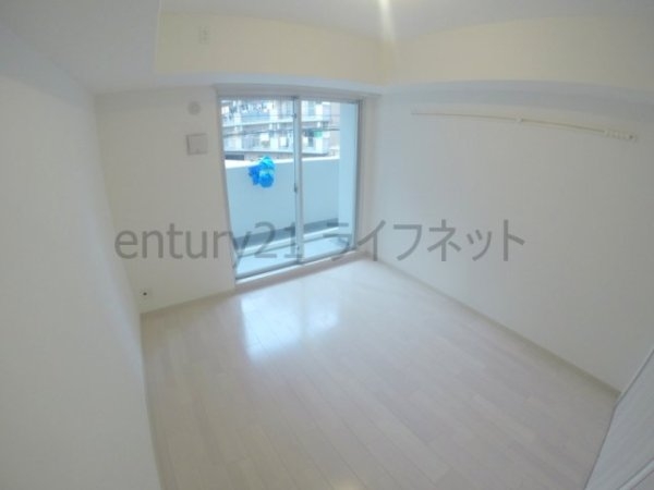 プレミアムステージ新大阪駅前2