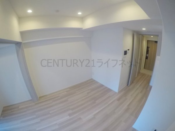 シーズンフラッツ中崎