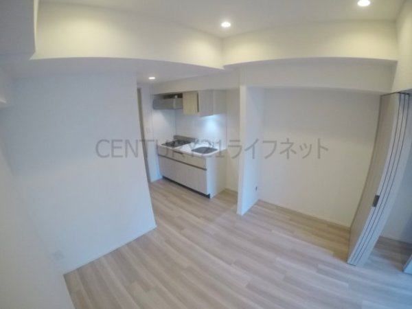 シーズンフラッツ中崎