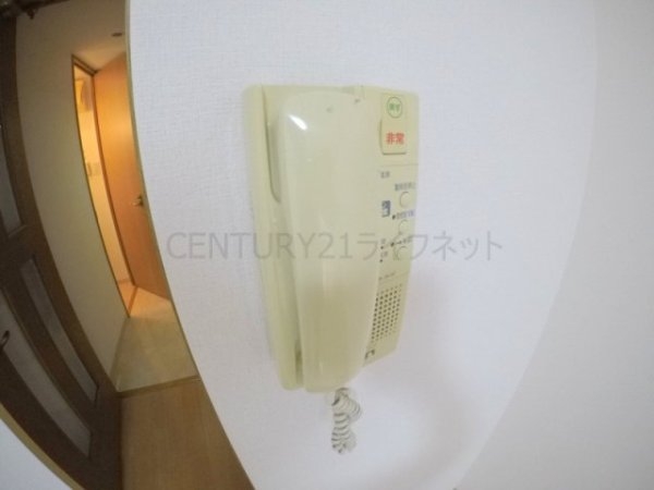 アジュール江坂