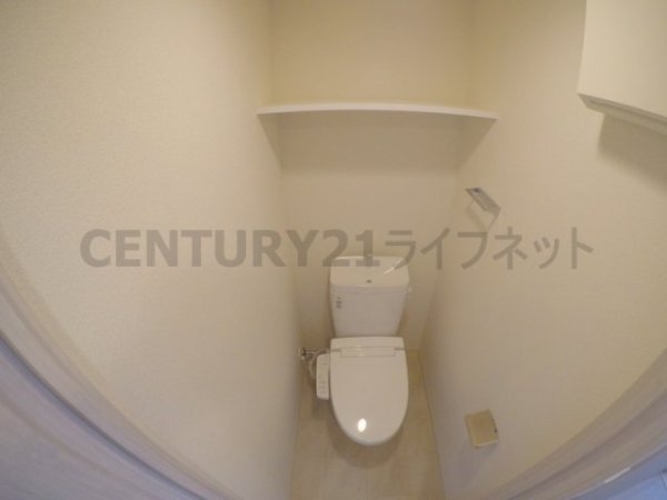 プレサンス大阪三国ネオス