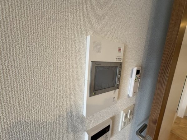 セレニテ江坂エクラ