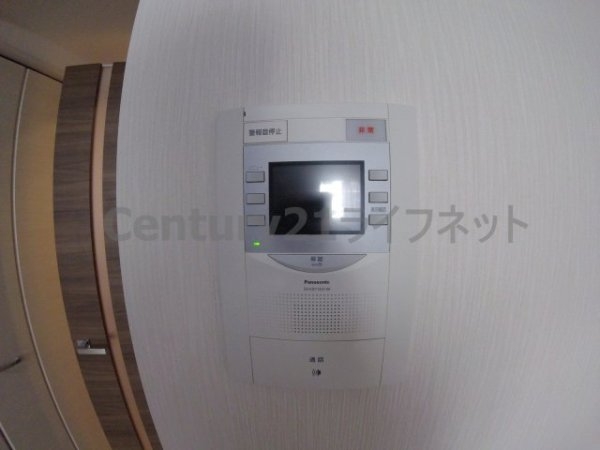 ミッドコートウメキタ