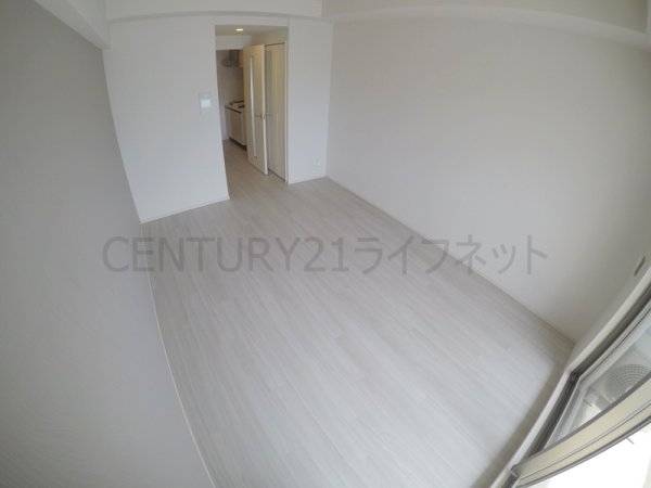 スプランディッド十三本町
