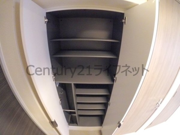 プレサンス梅田2