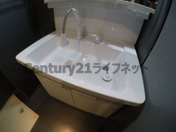 インプルーブ天六