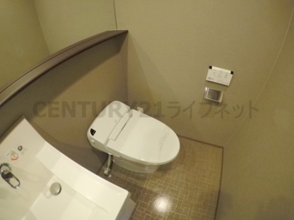ミュプレ江坂