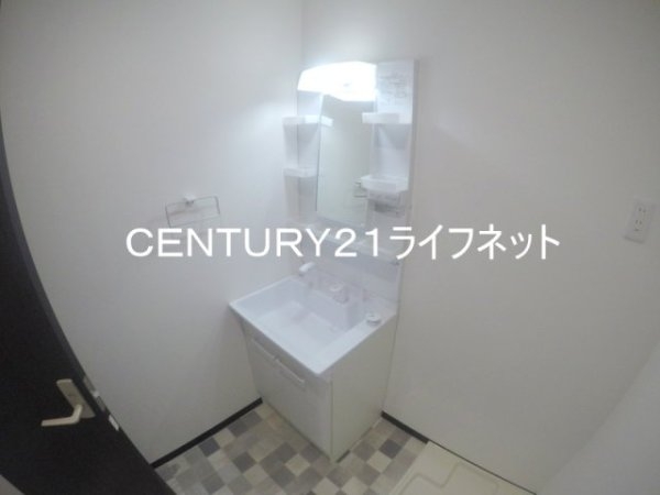 アベニール十三