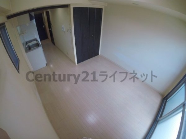 ウィスタリア新北野