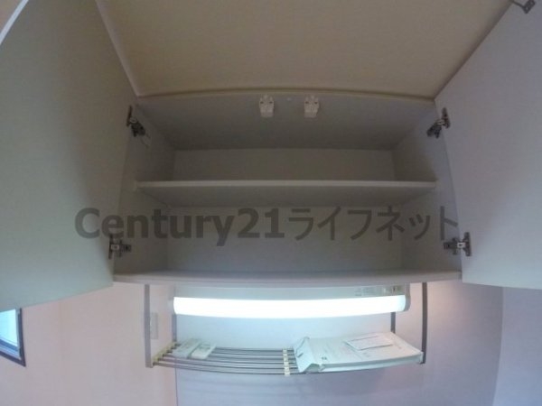 ウィスタリア新北野