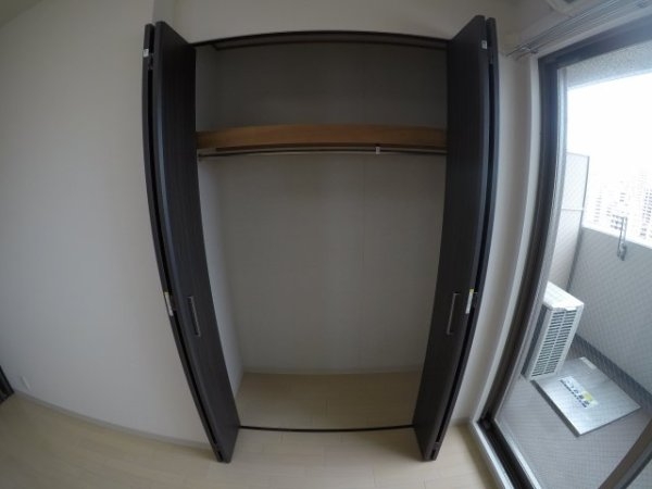吹田市江坂町１丁目のマンション