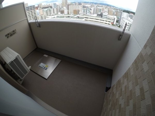 吹田市江坂町１丁目のマンション