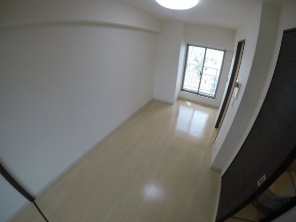 吹田市江坂町１丁目のマンション