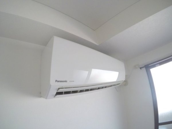 ロイヤル三津屋