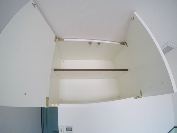 ロイヤル三津屋