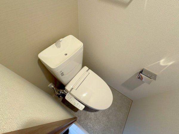 ファーストフィオーレ江坂垂水町2
