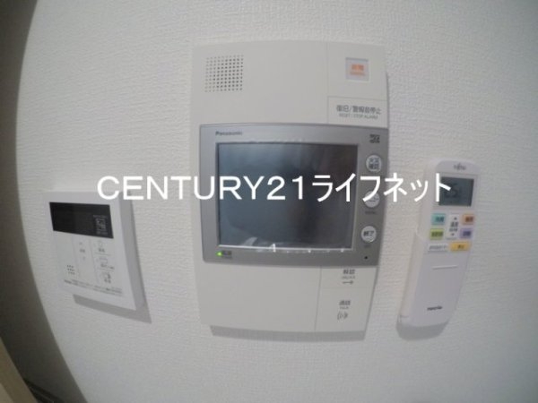 セレニテ江坂グランデ