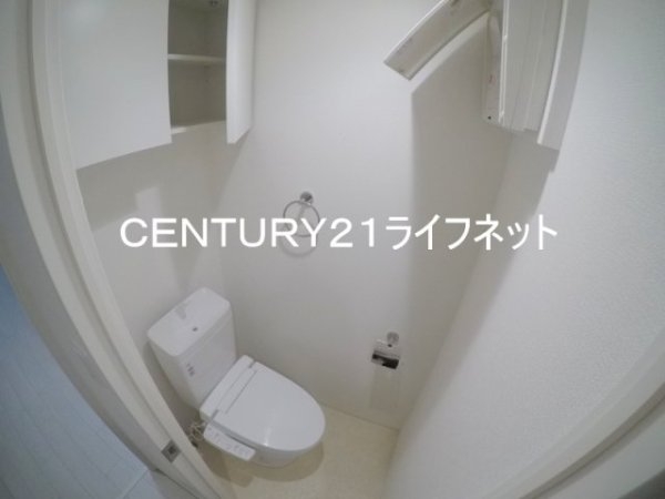 セレニテ江坂グランデ