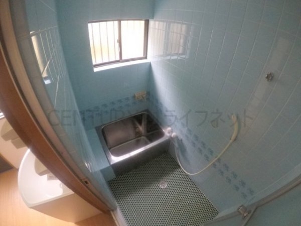 東淡路2丁目貸家